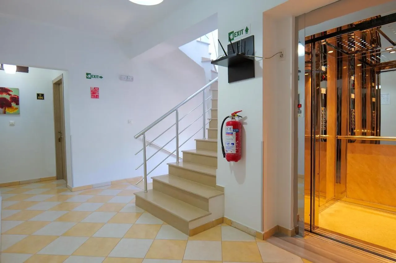 Hotel Driloni Ксамил 3*,  Албания
