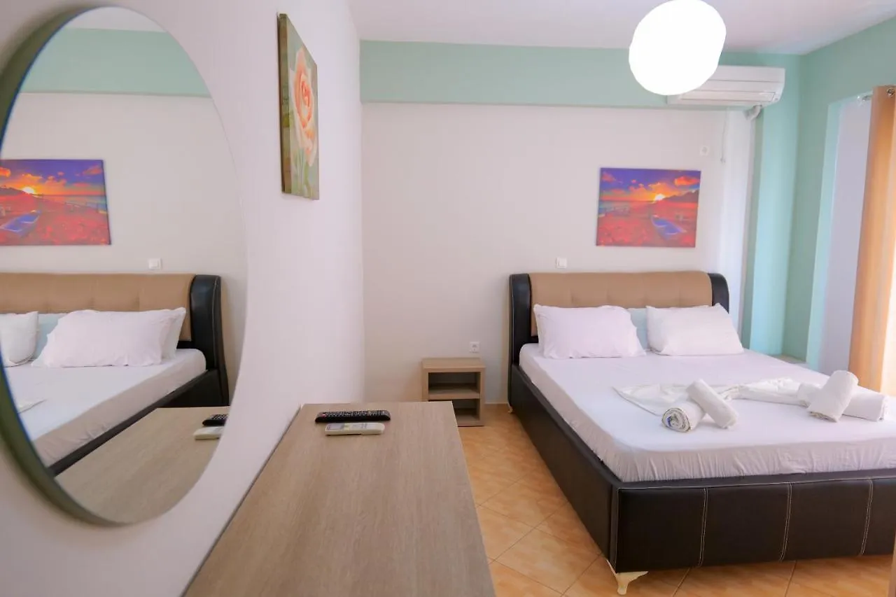 Hotel Driloni Ксамил 3*,