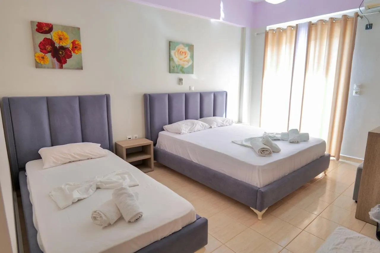 Hotel Driloni Ksamil 4*,