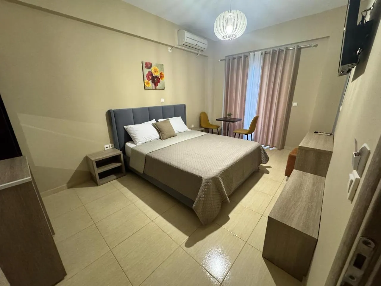 Hotel Driloni Ксамил